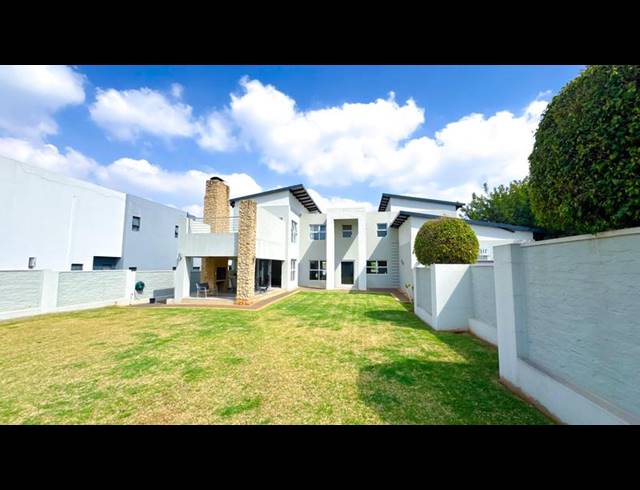 4 BEDROOM HOUSE FOR SALE IN MIDSTREAM RIDGE